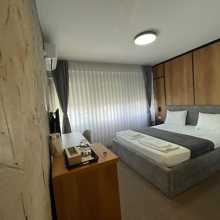 New Prishtina Luxury Rooms بريشتاين المظهر الخارجي الصورة