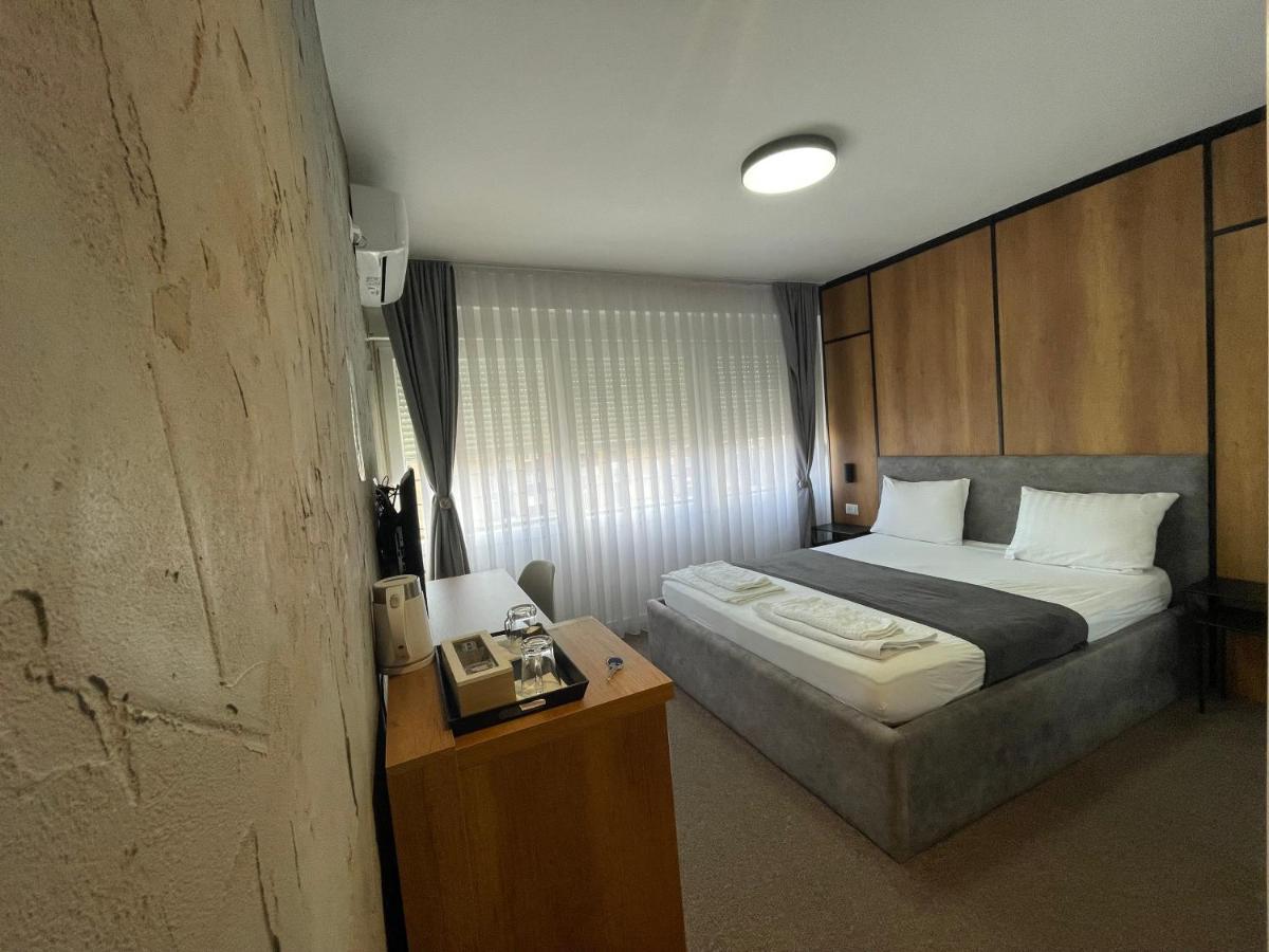 New Prishtina Luxury Rooms بريشتاين المظهر الخارجي الصورة