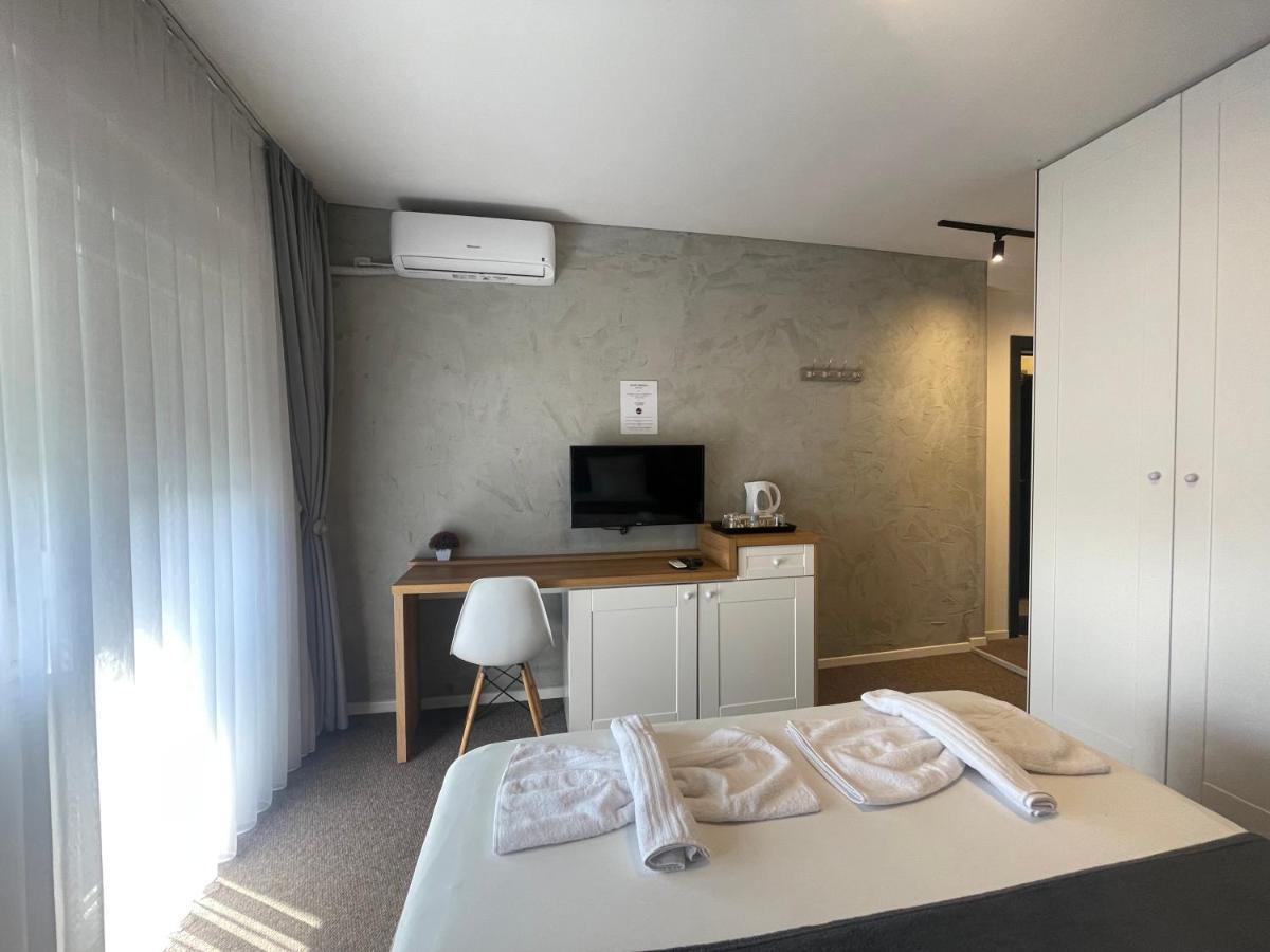 New Prishtina Luxury Rooms بريشتاين المظهر الخارجي الصورة
