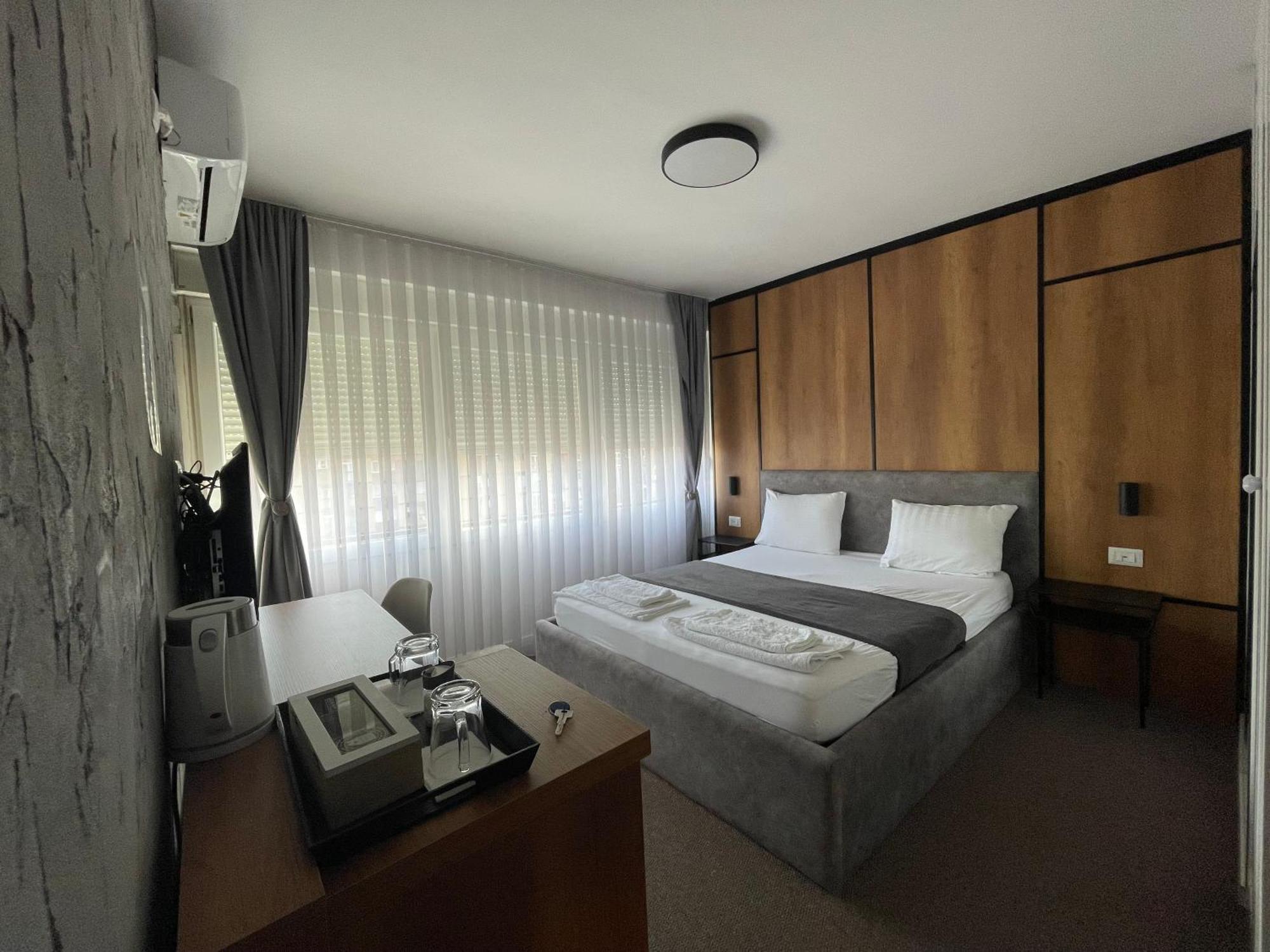 New Prishtina Luxury Rooms بريشتاين المظهر الخارجي الصورة