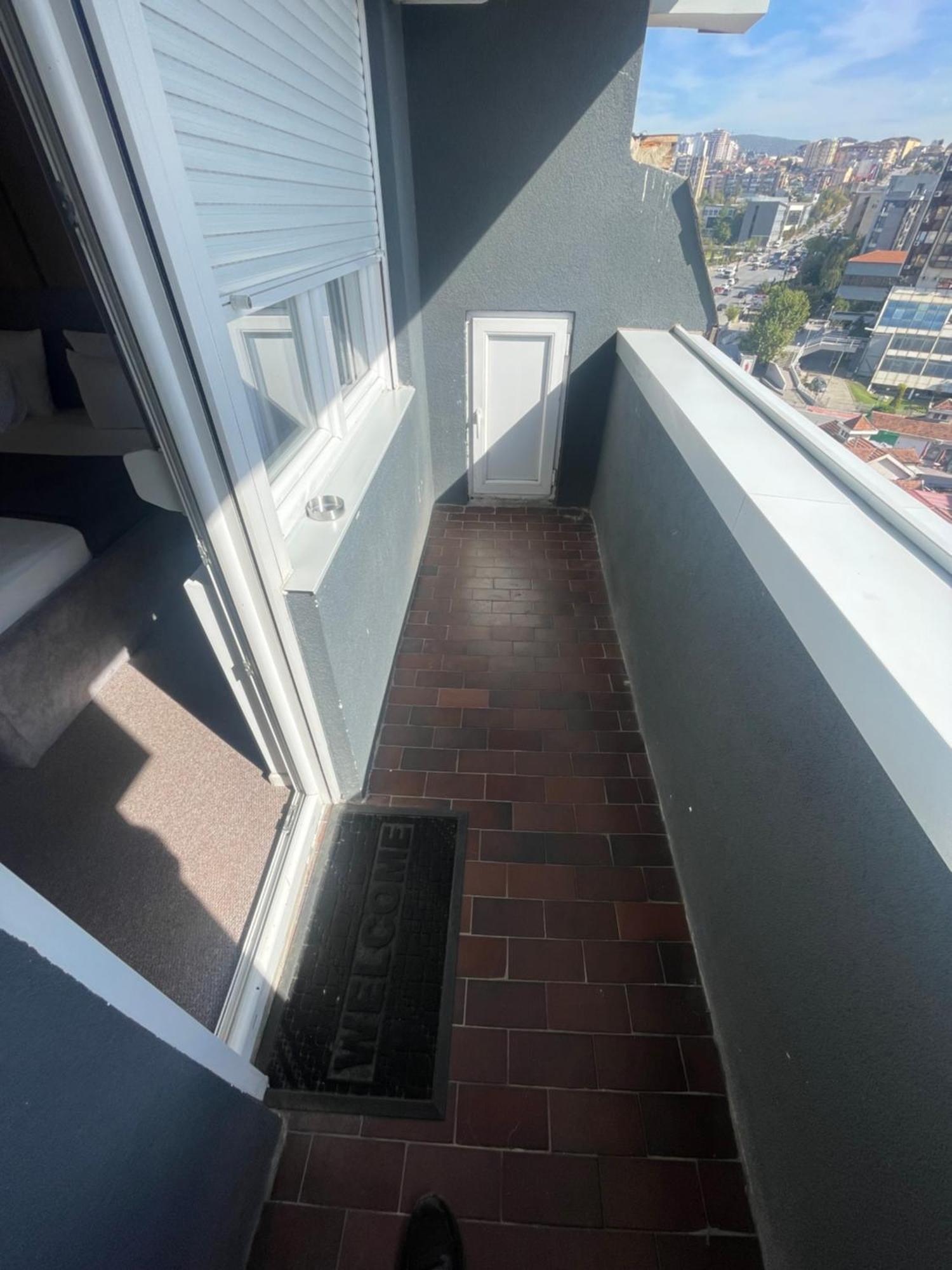 New Prishtina Luxury Rooms بريشتاين المظهر الخارجي الصورة